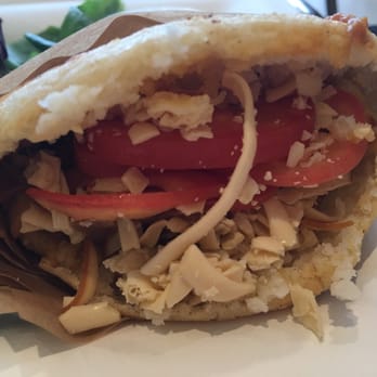 Amara Chocolate & Coffee - Arepa - Coffee & Tea Near Me - Pasadena, California