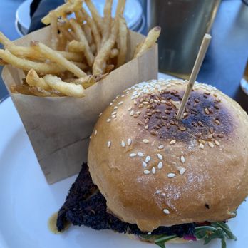 Flying Pig Pub & Kitchen - Blackened fish sando (catfish) and fries. - Pubs Near Me - Oceanside, California