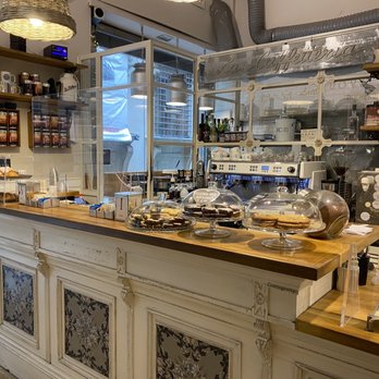La Milkeria - Cafeteria Near Me - Florence, FI