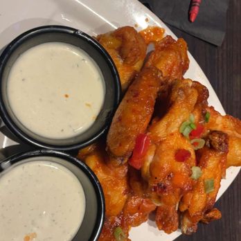 Local Goat - Nit crispy to wet nit like we asked chicken wings - New American Near Me - Pigeon Forge, Tennessee Local Goat - Nit crispy to wet nit like we asked chicken wings - New American Near Me - Pigeon Forge, Tennessee