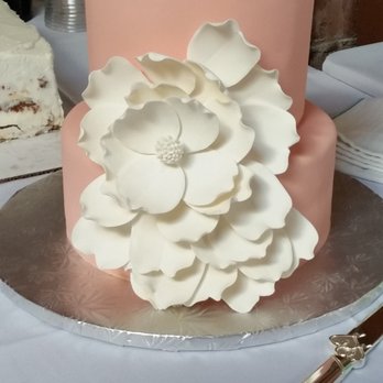 Whisk Cake Creations - Can you believe how gorgeous this cake is? And it tastes even better than it looks. :-) - Bakeries Near Me - Alameda, California Whisk Cake Creations - Can you believe how gorgeous this cake is? And it tastes even better than it looks. :-) - Bakeries Near Me - Alameda, California