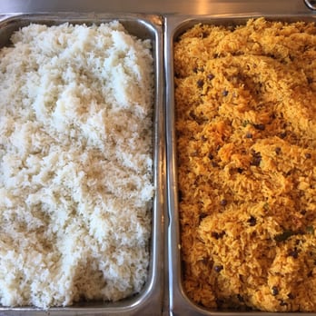 Collado Restaurant - Arroz blanco y Moro de gandules( Arroz guisado, arroz colorao) White rice and yellow rice with beans - Spanish Near Me - New Haven, Connecticut