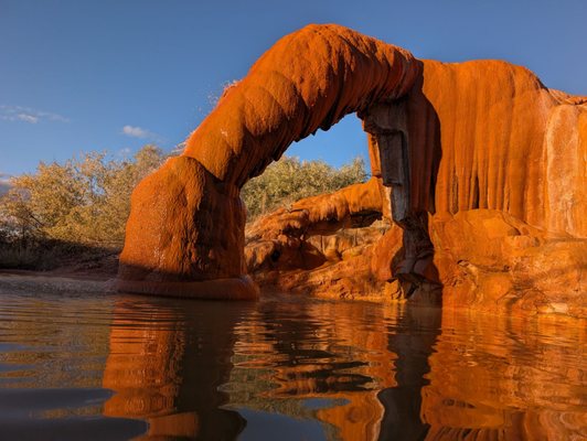 Monroe Hot Springs Resort by null