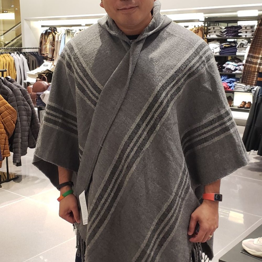 Man Poncho FTW. Weeeeee!!