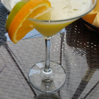 Armando's Pizza Bar - orange martini - Italian Near Me - Windsor, Ontario Armando's Pizza Bar - orange martini - Italian Near Me - Windsor, Ontario