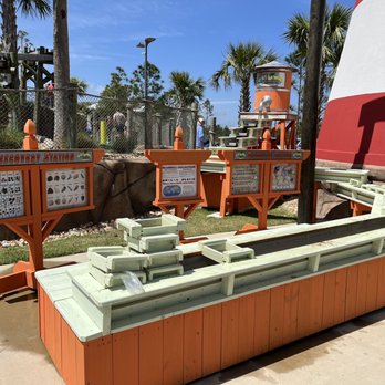 Beachside Mini Golf - Mining station - Mini Golf Near Me - Orange Beach, Alabama