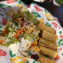 Ay Chihuahua Cantina