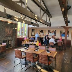 Casanova Italian Restaurant - Inside