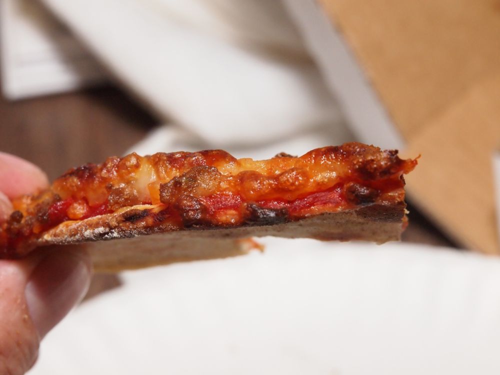 MONTICELLO PIZZA KING Updated April 2024 20 Photos 804 W Fisher