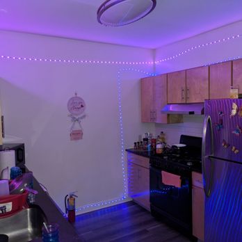 Paseo Verde Apartments - Wide set kitchen. Multiple cookstaste testers in one area without bumping into each other. - Apartments Near Me - Philadelphia, Pennsylvania