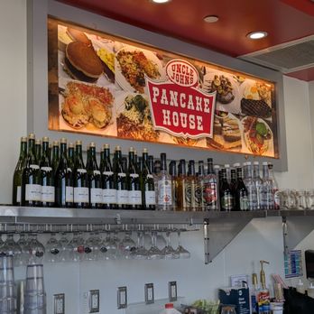 Uncle John's Pancake House - Winchester - Counter area - Breakfast & Brunch Near Me - Campbell, California Uncle John's Pancake House - Winchester - Counter area - Breakfast & Brunch Near Me - Campbell, California