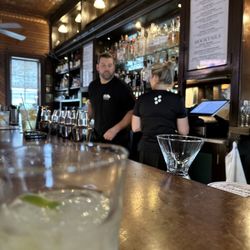 Four Dogs Tavern
