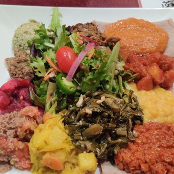 Desta Ethiopian Kitchen - Ethiopian Near Me - Atlanta, Georgia
