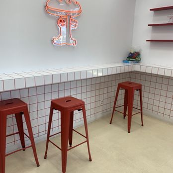 Banh Mi Mi - Juice Bars & Smoothies Near Me - Sacramento, California