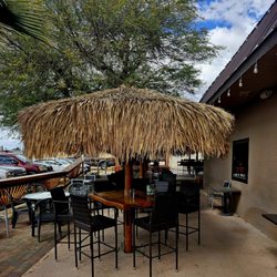 Blondies 66 - Outside dining