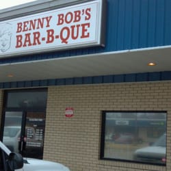 Benny Bob's Barbecue - Benny Bob's... unassuming strip mall location.