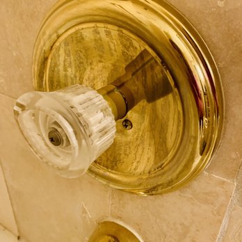 Fairmount Hotel - Disgusting shower - Hotels Near Me - San Antonio, Texas Fairmount Hotel - Disgusting shower - Hotels Near Me - San Antonio, Texas