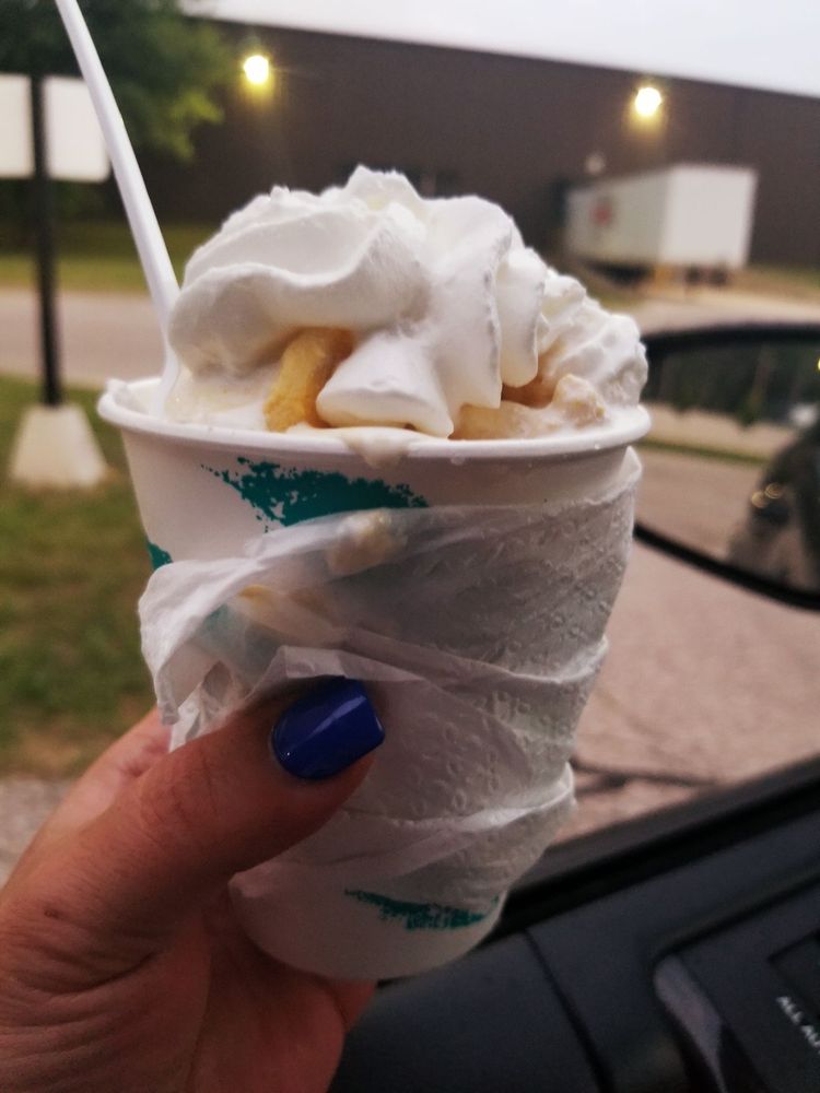 SKOOPS ICE CREAM & DRIVE THRU 10 Photos 16830 Robbins Rd, Grand Haven, Michigan Ice Cream