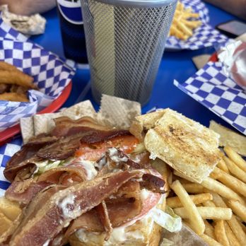 Wally Burger - BLT - Burgers Near Me - Glendale, Arizona Wally Burger - BLT - Burgers Near Me - Glendale, Arizona