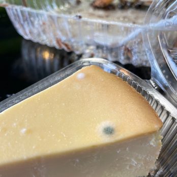 Flores Munchies - a piece of cheesecake in a plastic container - Shaved Ice Near Me - Rocklin, California Flores Munchies - a piece of cheesecake in a plastic container - Shaved Ice Near Me - Rocklin, California