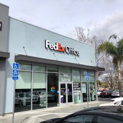 FedEx Office Print & Ship Center - Store front