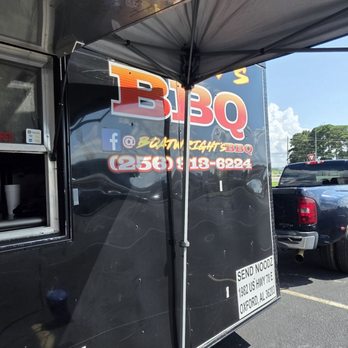 Boatwright's BBQ - Outside of Boatwright's BBQ truck - Food Trucks Near Me Boatwright's BBQ - Outside of Boatwright's BBQ truck - Food Trucks Near Me