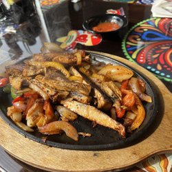 Pedros Tacos & Tequila Bar - Robertsdale - Chicken fajitas