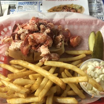 Eagles Nest Restaurant - Seafood Near Me - Brewer, Maine