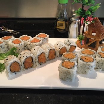 Zuki Sushi House - Spicy roll lunch! - Sushi Bars Near Me - Macedonia, Ohio Zuki Sushi House - Spicy roll lunch! - Sushi Bars Near Me - Macedonia, Ohio