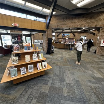 Golden Valley Library - Libraries Near Me - Golden Valley, Minnesota Golden Valley Library - Libraries Near Me - Golden Valley, Minnesota