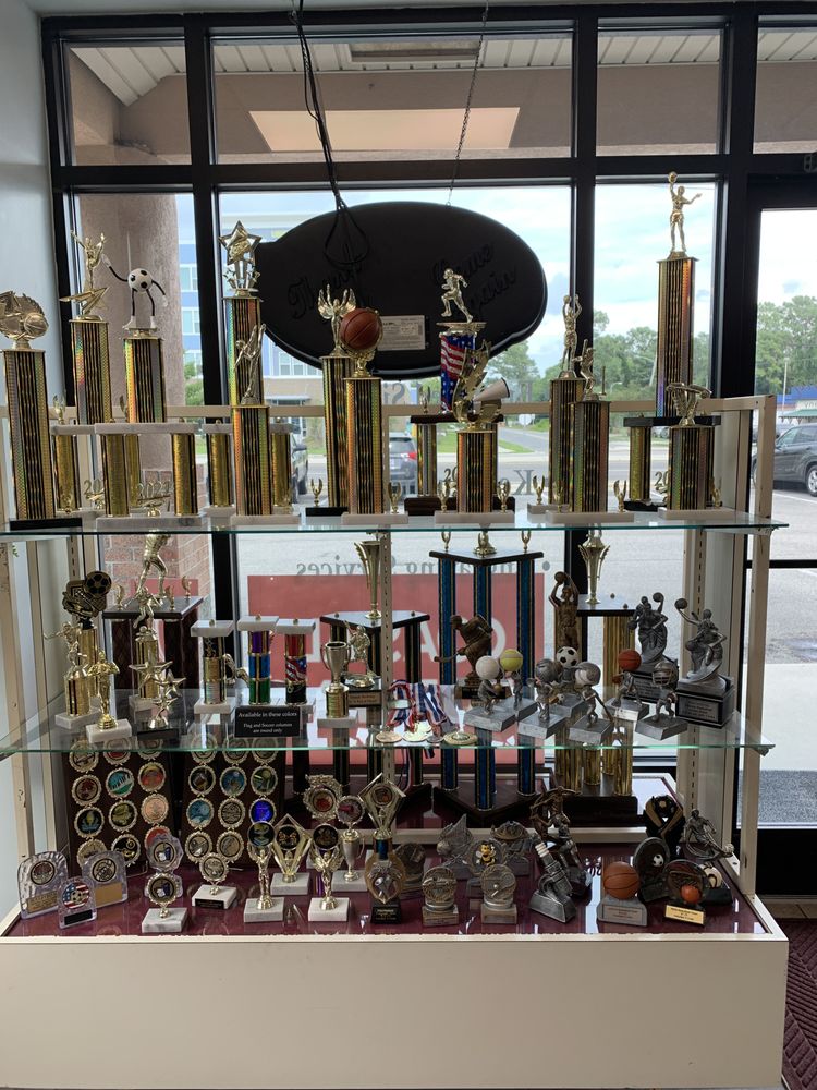 COASTAL ENGRAVING Updated October 2024 12 Photos 118 S Kerr Ave, Wilmington, North