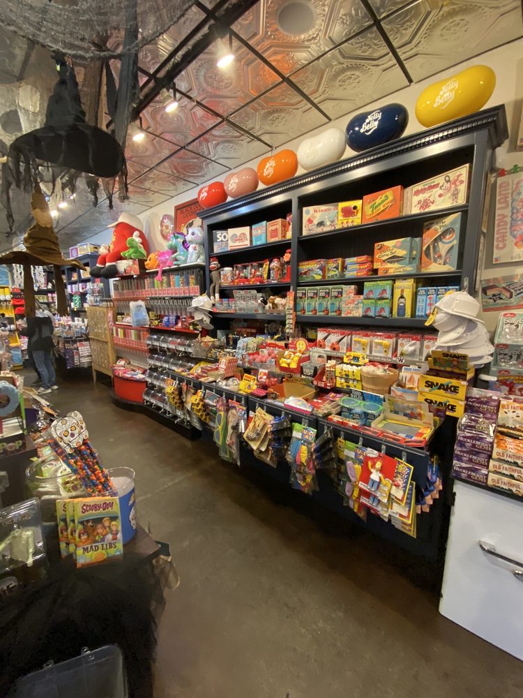 CRAVIN’S CANDY EMPORIUM 72 Photos & 44 Reviews 3064 S Bown Way