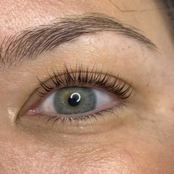 Strip Wax Studio - Lash lift