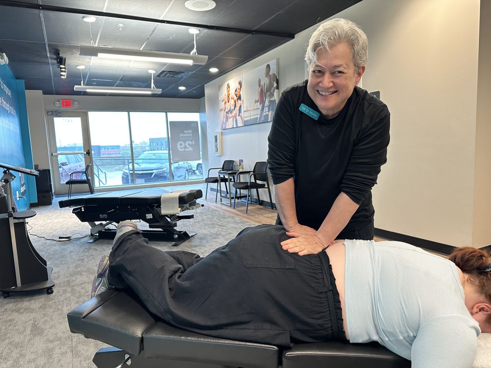 THE JOINT CHIROPRACTIC Updated October 2024 10 Photos 1427 N