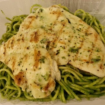 Mr Pollo - Tallarin verde con pollo - Peruvian Near Me - West Covina, California Mr Pollo - Tallarin verde con pollo - Peruvian Near Me - West Covina, California
