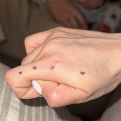 Live Tattoo - Infected tattoo