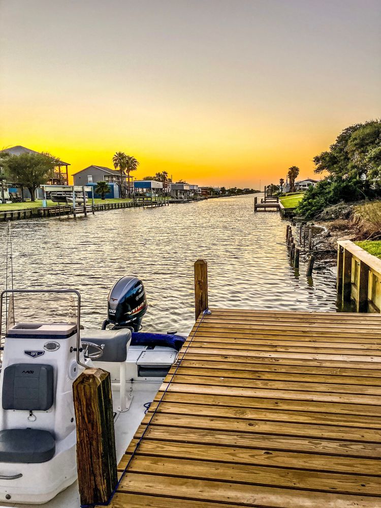 WATERSIDE RV RESORT Updated September 2024 25 Photos 26010 FM457, Bay City, Texas RV