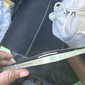 Big Al's Cellular Repair - Bottom of iPad - Mobile Phone Repair Near Me - Desoto, Texas Big Al's Cellular Repair - Bottom of iPad - Mobile Phone Repair Near Me - Desoto, Texas