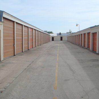 Alamo Mini Storage - Eisenhauer - Self Storage Near Me - San Antonio, Texas Alamo Mini Storage - Eisenhauer - Self Storage Near Me - San Antonio, Texas