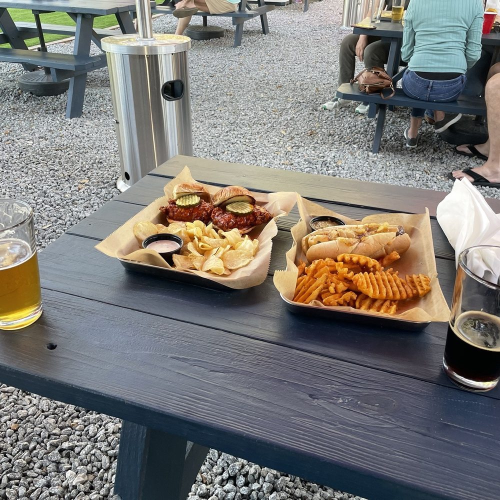 Sponge City Brewing - Food - Brewpubs Near Me - Tarpon Springs, Florida