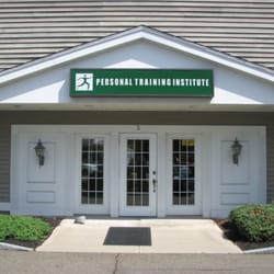 Personal Training Institute - Come In and Get Healthy