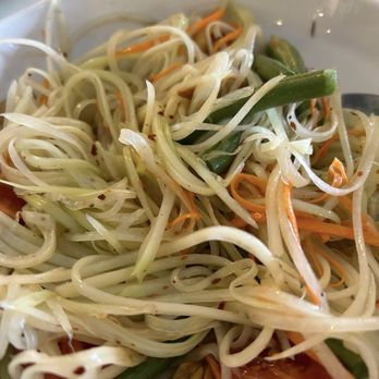 La Moon Thai Eatery - Papaya Salad - Thai Near Me - San Diego, California La Moon Thai Eatery - Papaya Salad - Thai Near Me - San Diego, California