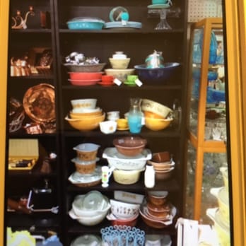 Brass Armadillo Antique Mall - Many Pyrex! - Antiques Near Me - Phoenix, Arizona