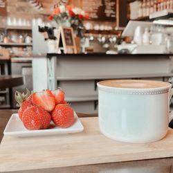 Roman Russian Food Store - Cappuccino