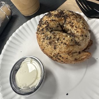 Mugshot Coffee & Cafe - Batik's bagel and cream cheese - Coffee & Tea Near Me - Richmond, Virginia