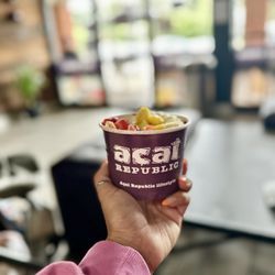 Acai Republic - cali bowl add cacao -