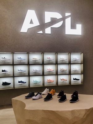 APL - Athletic Propulsion Labs by null