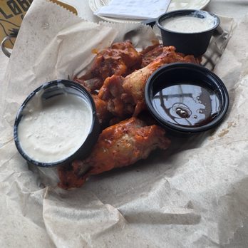 Pizza Lobo - Wings - Pizza Near Me - Chicago, Illinois Pizza Lobo - Wings - Pizza Near Me - Chicago, Illinois