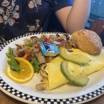 Black Bear Diner Redding - Egg Denver Omelette (460 cals.) - Diners Near Me - Redding, California Black Bear Diner Redding - Egg Denver Omelette (460 cals.) - Diners Near Me - Redding, California