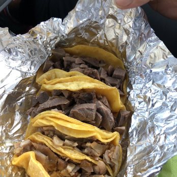 Tacos Arandinos - Tacos de Lengua (Beef Tongue) and Tacos de Buche (Belly) - Tacos Near Me - Whittier, California Tacos Arandinos - Tacos de Lengua (Beef Tongue) and Tacos de Buche (Belly) - Tacos Near Me - Whittier, California
